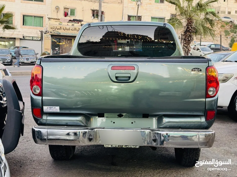 متسوبيشي L200 2011 بحالة ممتازة
