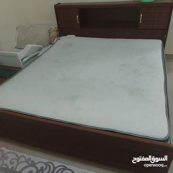 Bed with mattress 180*200 + kid bed with mattress + Comodino 2