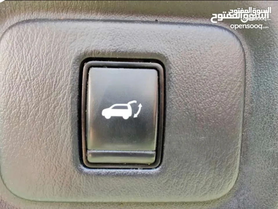 Nissan pathfinder SL model 2018 full option banuramic