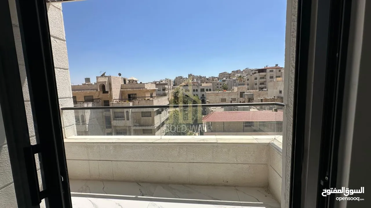 في أجمل مناطق الرابيه شقة أرضيه 196م مع ترس 50م بتشطيبات راقية / ref 9547