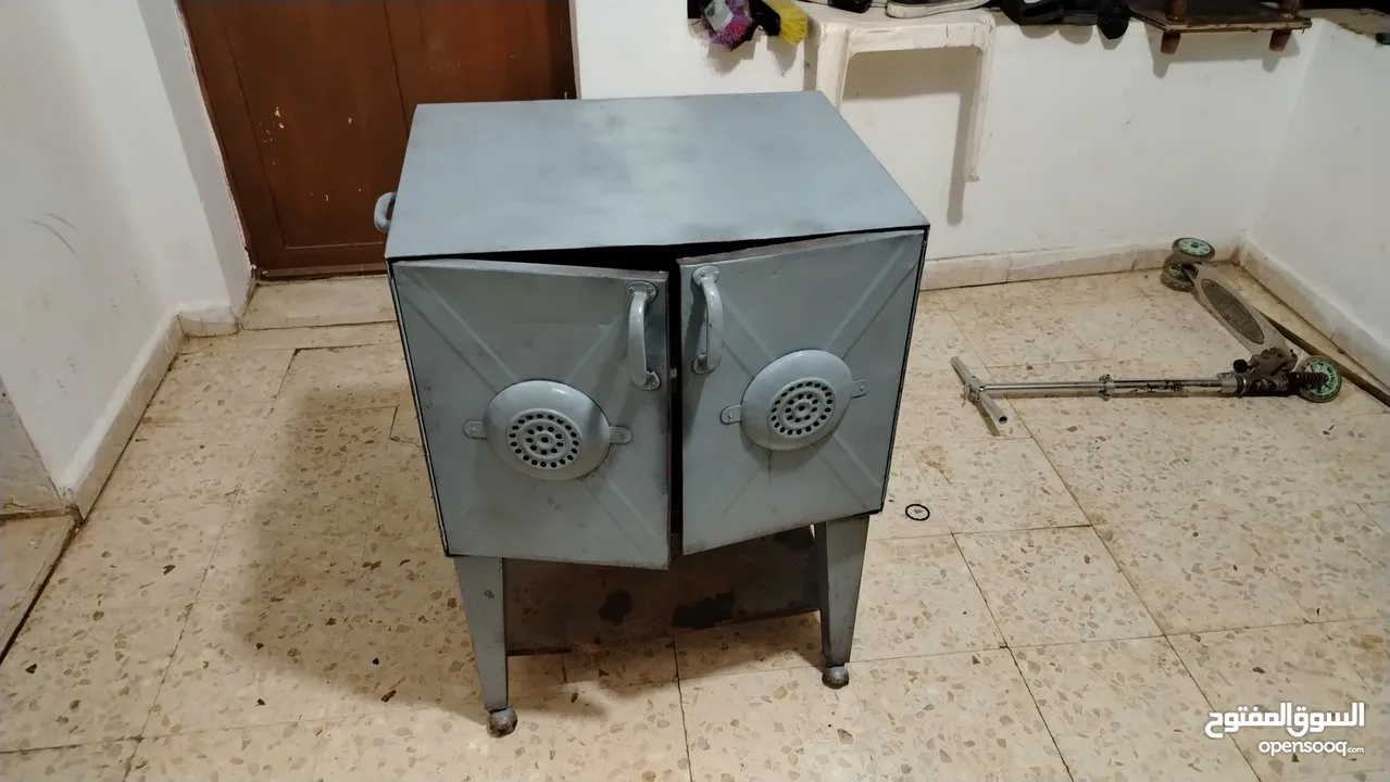 فرن عربي للبيع نظيف