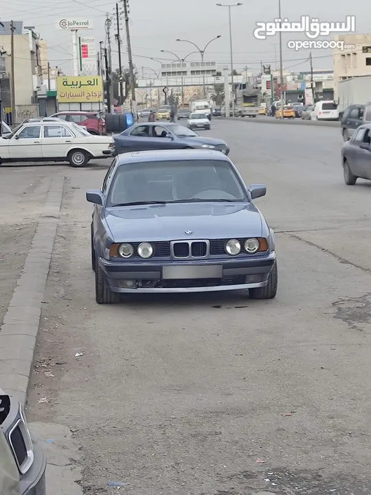 سياره 520للبيع جنط البينا معرض فتحه كهربا قير عادي  متور2000 السياره حيلها صلاة النبي