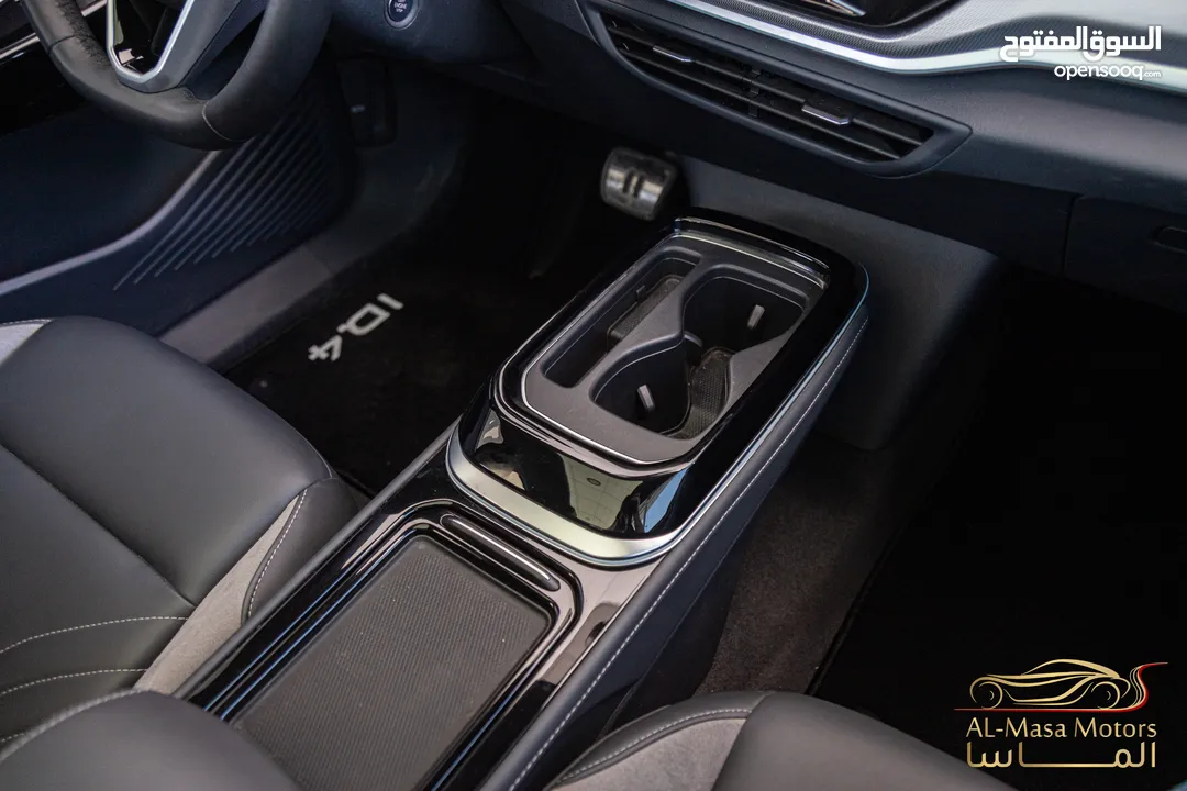 Volkswagen ID.4 Corzz Pro 2023  يمكن التمويل بالتعاون مع المؤسسات المعتمدة لدى المعرض