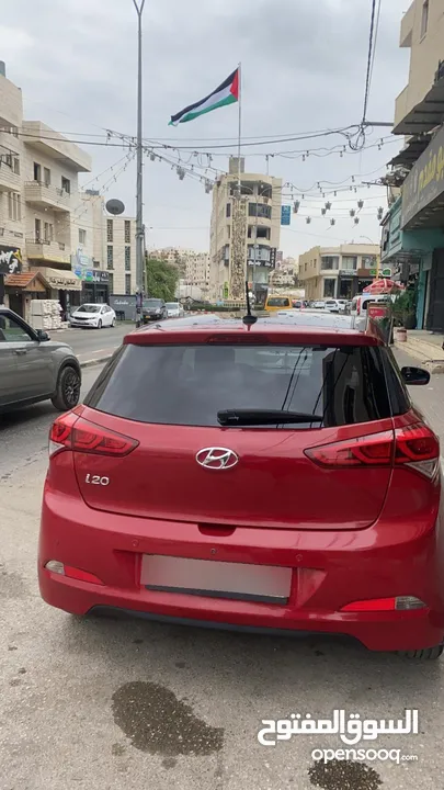 هونداي i120