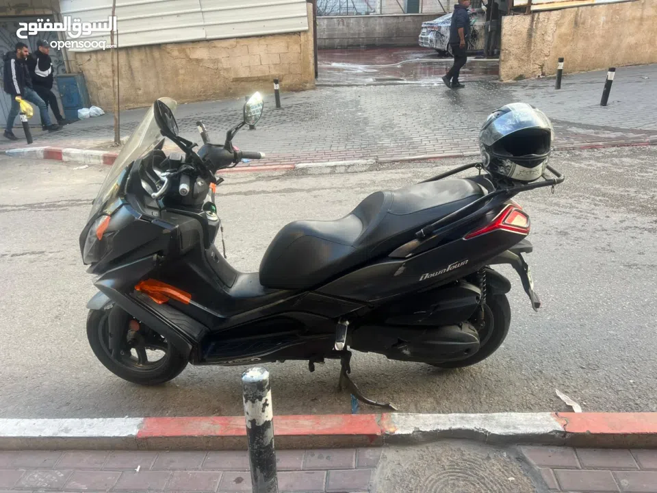 فزيا داون تاون رخصه كوساكي 300 مكسور عليها موجوده برام الله