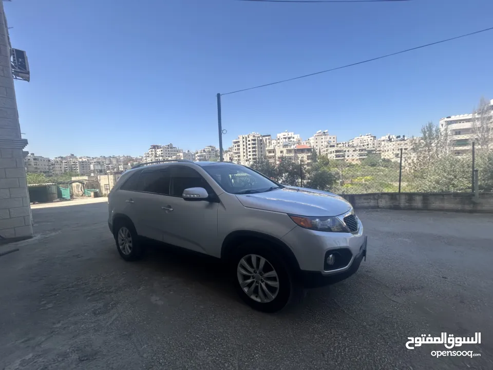 Kia sorento 2011 للبيع