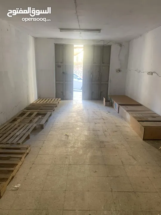 مخزن للإيجار مساحة 40 م بسعر حلو
