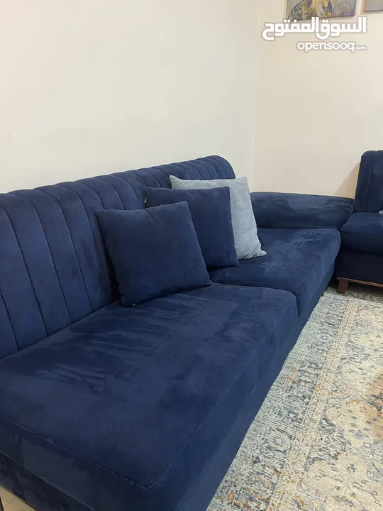 طقم كنب كورنر كحلي بحالة ممتازة - تصميم أنيق ومريح  Corner Navy Blue Sofa Set  * مستعمل *