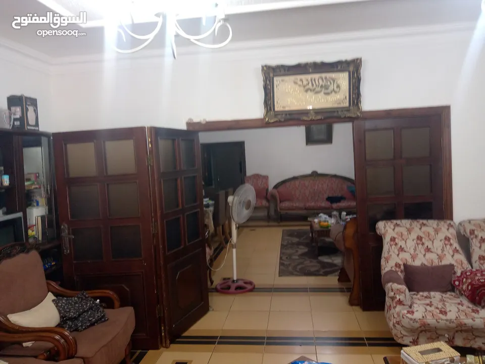 بيع شقه مساحة 185 متر