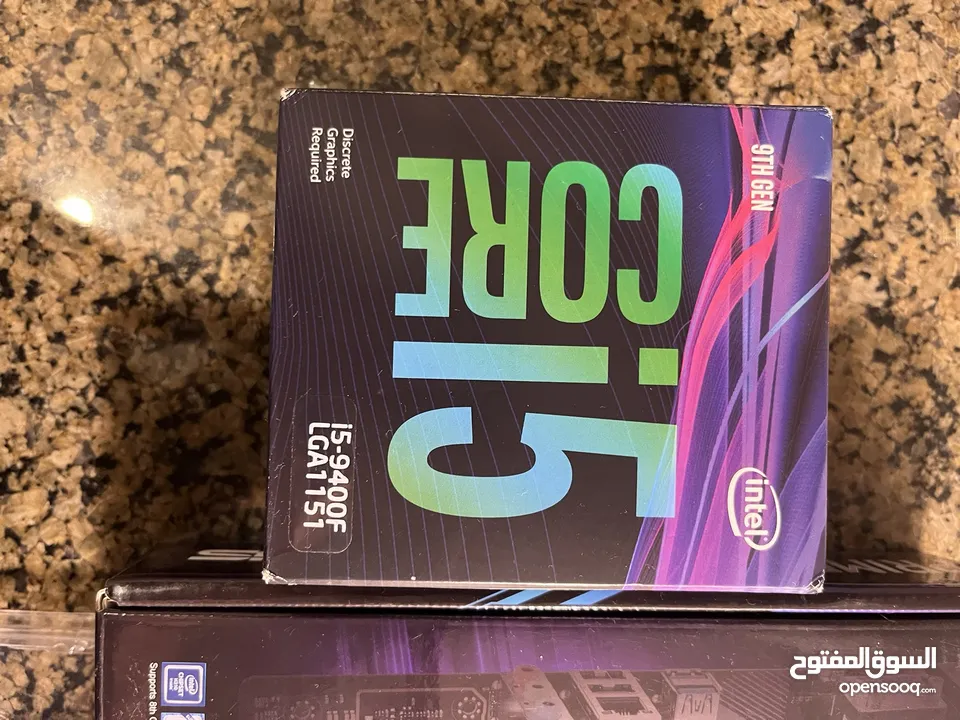 قطع كمبيوتر   CPU Core i5 9th Gen + Motherboard ASUS + HyperX Fury 8GB RGB x2