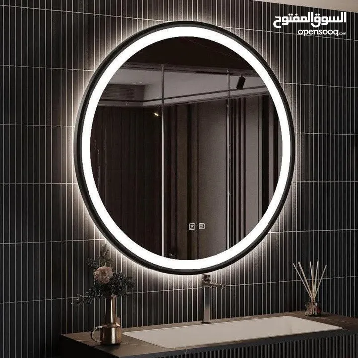 مرآة LED الذكية – إضاءة مميزه جدا ،  تشغيل كهرباء، كبسة لمس، قطر 70 سم.  متوفرة بإطار ذهبي أو بدون