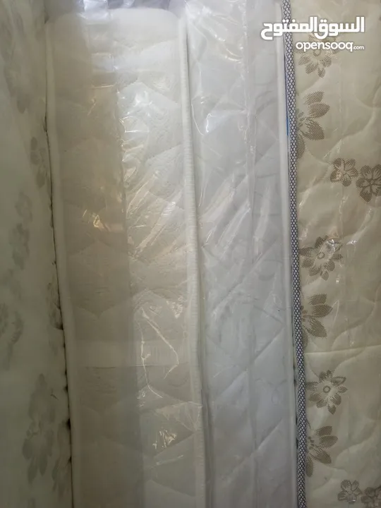 we have king size 180x200 madical mattress available