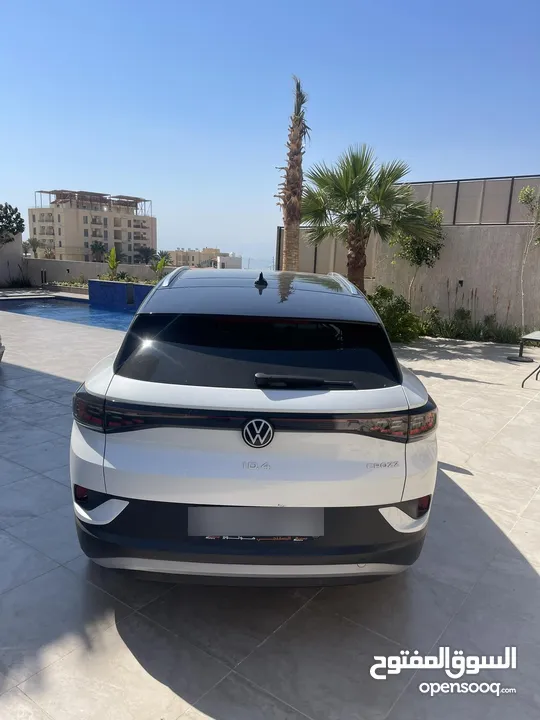 بحاله الوكاله ID4 PRO 2023 ماشيه 11500 كم قابل للزياده ترخيص لغايه 2026/4 للبيع بداعي السفر