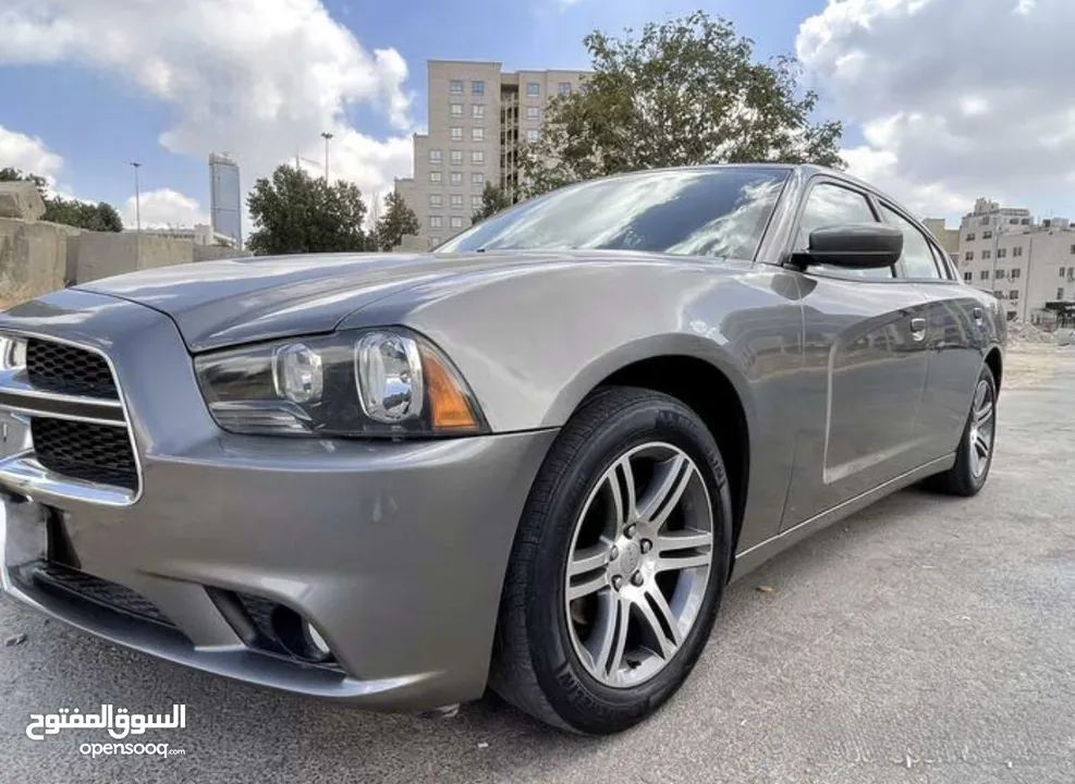 دودج تشارجر موديل 2012 ماتور 3500cc فحص 4 جيد