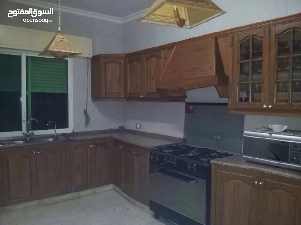 منزل طابق ارضي للإيجار مفروش في ابو نصير