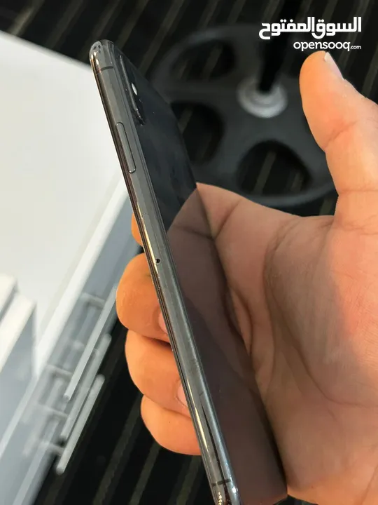 ايفون اكس اس ماكس للبيع