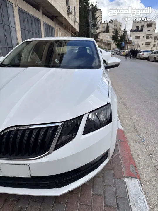 سكودا اوكتافيا 2015 للبيع