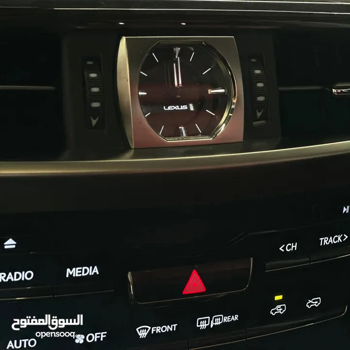 Lexus LX570 2019