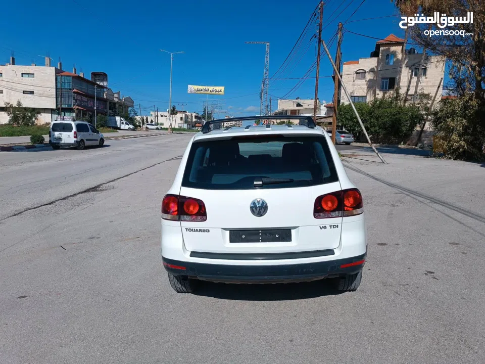 فولكس فاجن طوارق 2008 للبيع