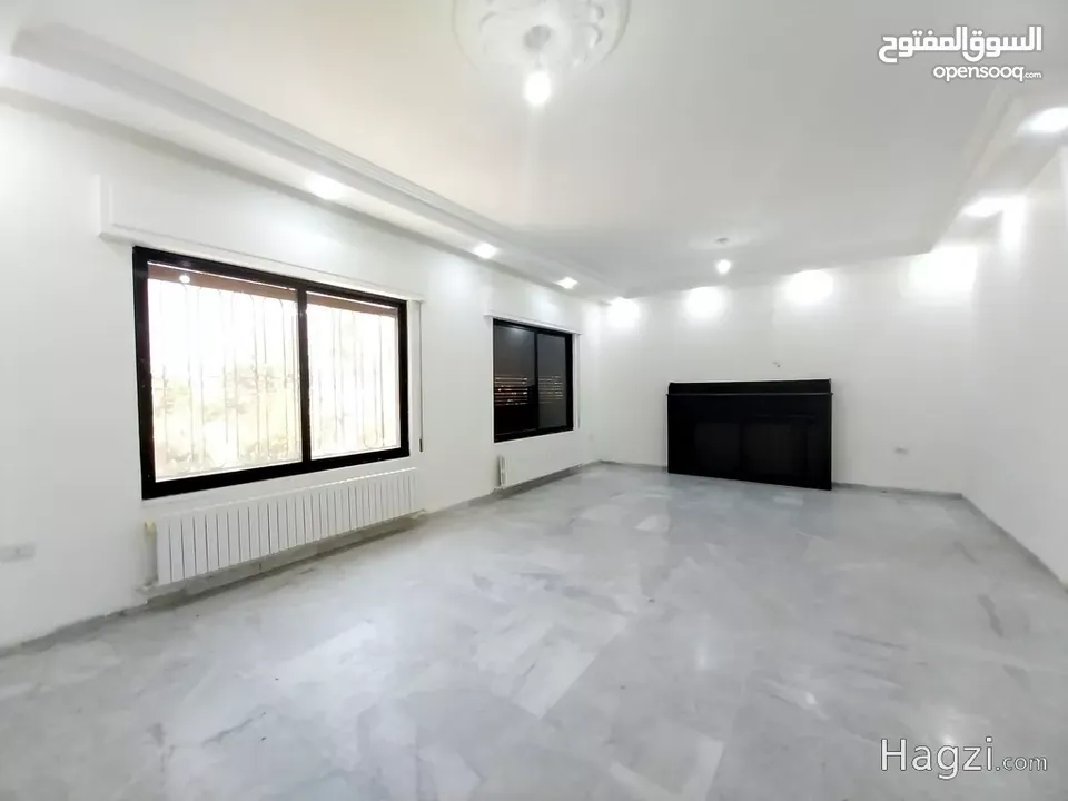 فيلا للايجار في ام اذينة  ( Property 33438 ) سنوي فقط