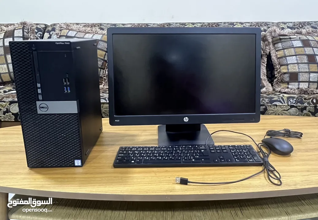 DELL OPTIPLEX 7040 PC ( with Monitor, Keycboard, mouse )