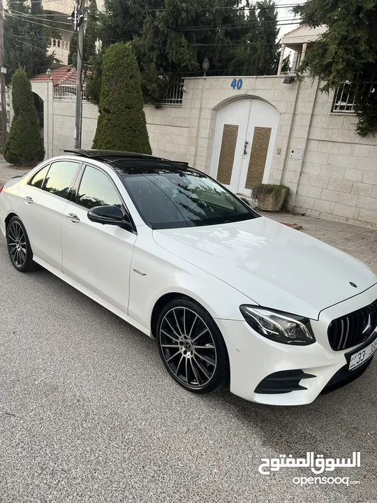 مرسيدس E350 وارد وكالة غرور  لون لؤلؤي