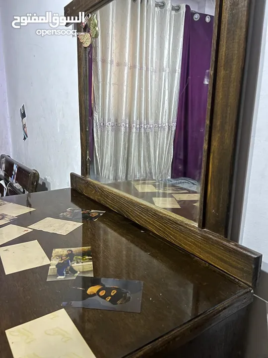 غرفه نوم فخمه وانيقه مفرده شبه جديده خشب عيار ثقيل اقرء الوصف كامل مشان تستفادو واذا بدكم فيديو كمان