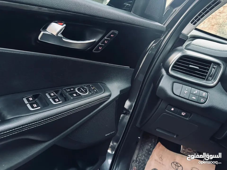 كيا سورنتو فل الفل مسكر أضافات جي تي لاين بحالة الشركة لسا المميز بكل تفاصيلو وأقل سعر بسوق