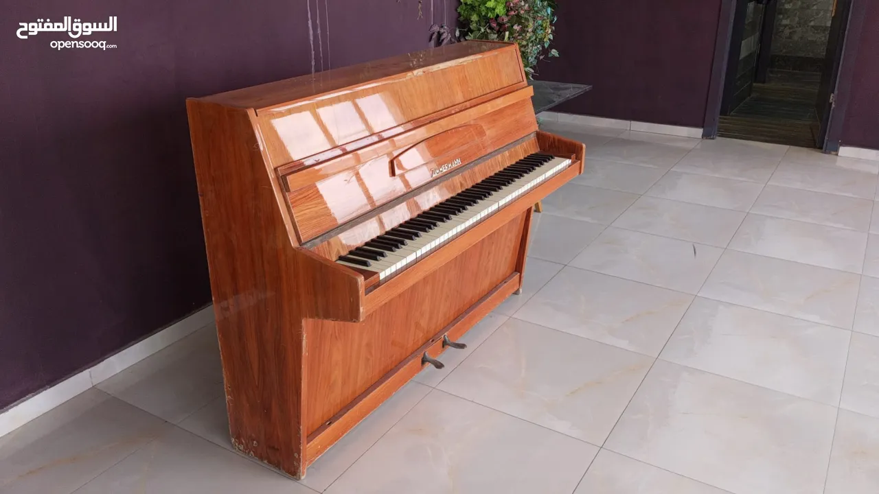 بيانو مستعمل للبيع zimmar man