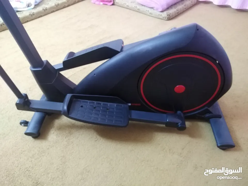 كروس للبيع