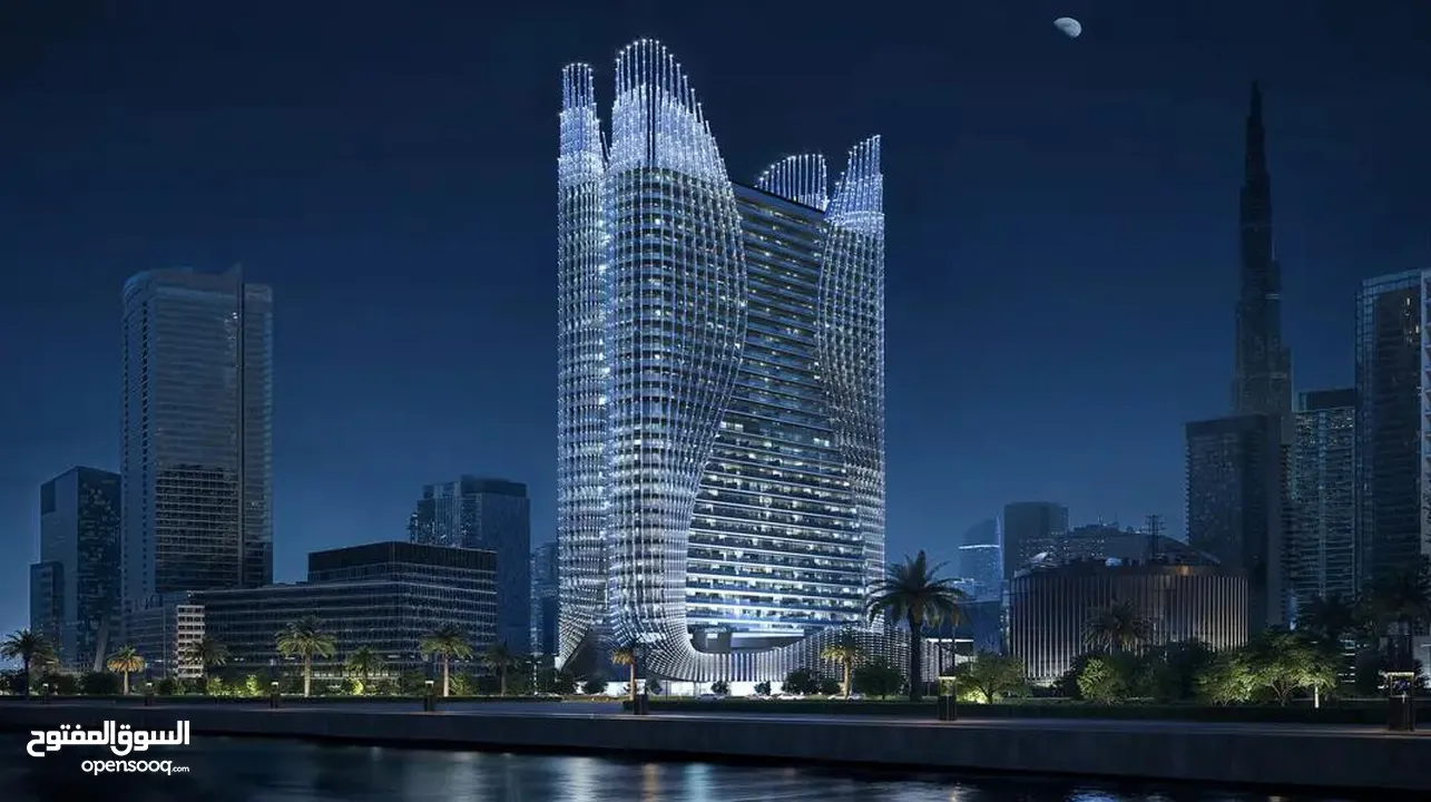 تملك شقتك بمنطقه الخليج التجارى بدبى .متاح جميع الخدمات .لوكيشن مميز جدا .تصميم معمارى متميز جدا.