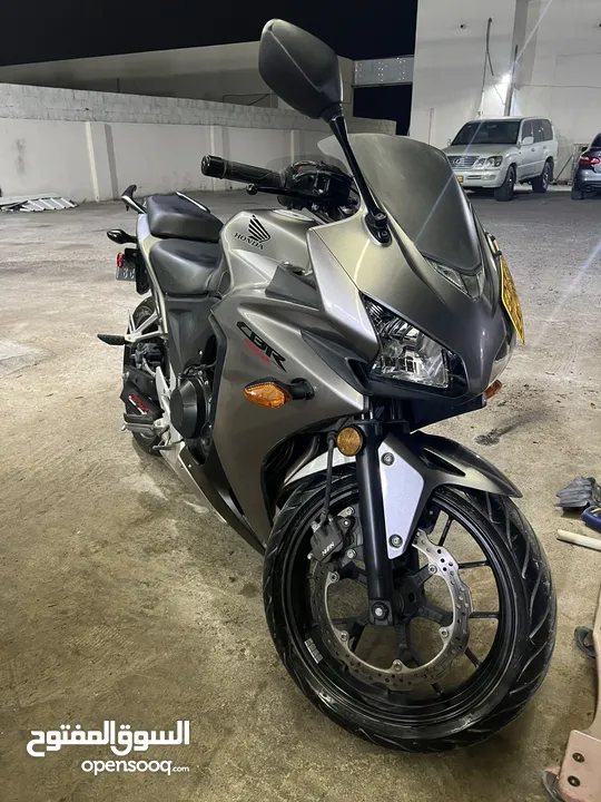 CBR 500 هوندا حالة وكاله ونظيف جدا جدا جدا