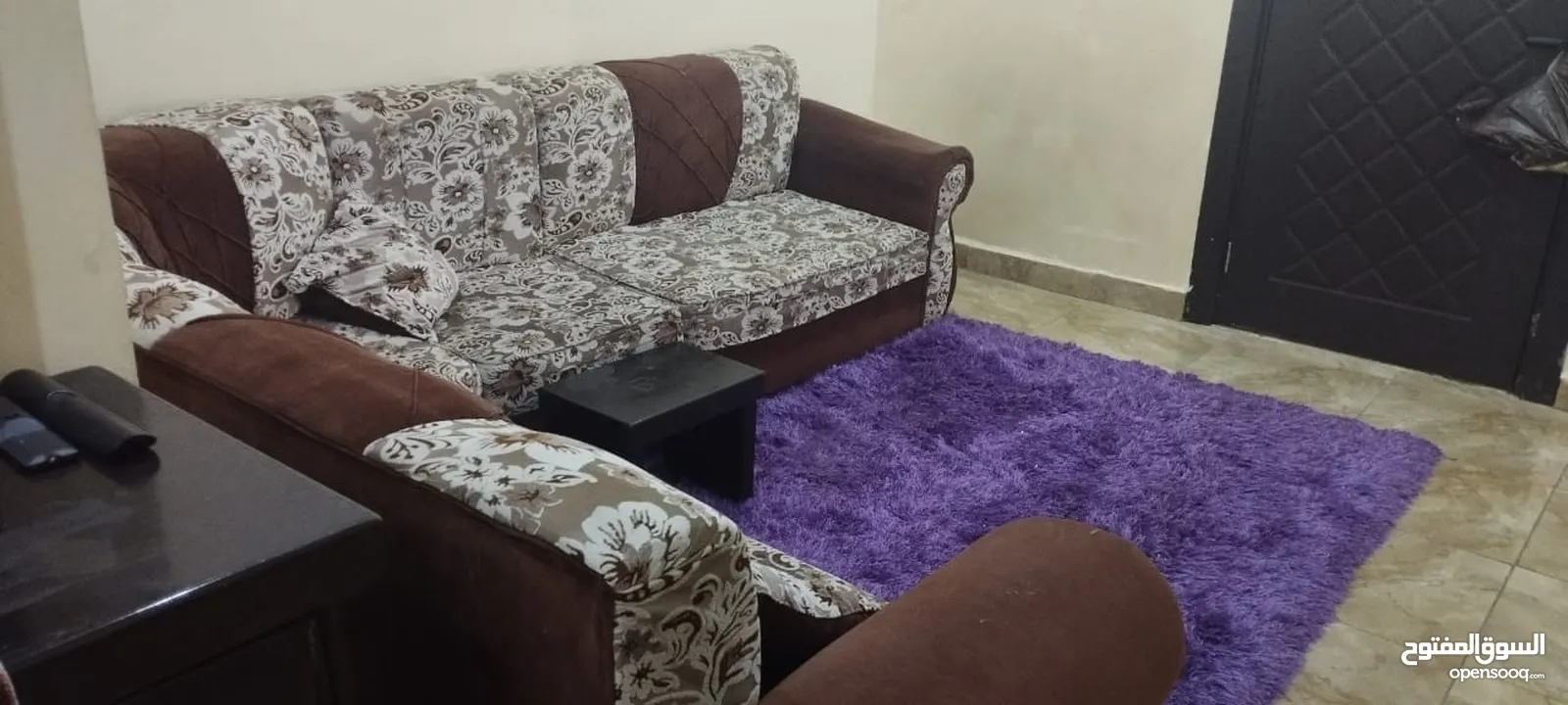 شقة مميزة في العقبة ودخول برقم سري