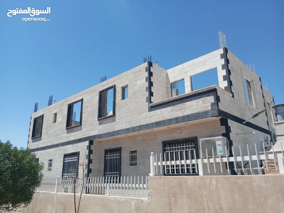 ابو جود لتوريد كافه انواع الحجر الطبيعي