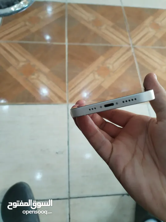 ايفون 13 للبيع