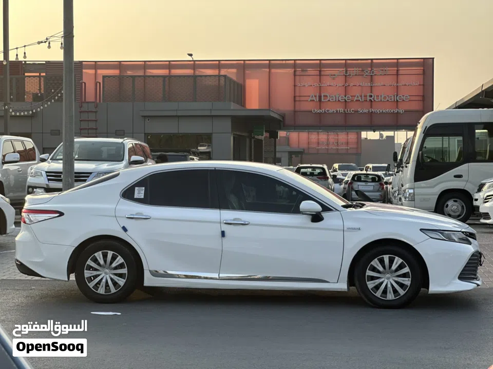 كامري خليجي موديل 2018 نص فل رقم تنين مثبت تحكم داخل بيج شاشي كامرا مثبت بدون حوادث ضمان تصدير