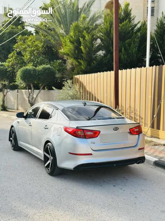 كيا أوبتما K5 فحص نخب اول ولا ضربة عداد قليل سياره قمة في الرفاهية والقوة فل اضافات بدون فتحة