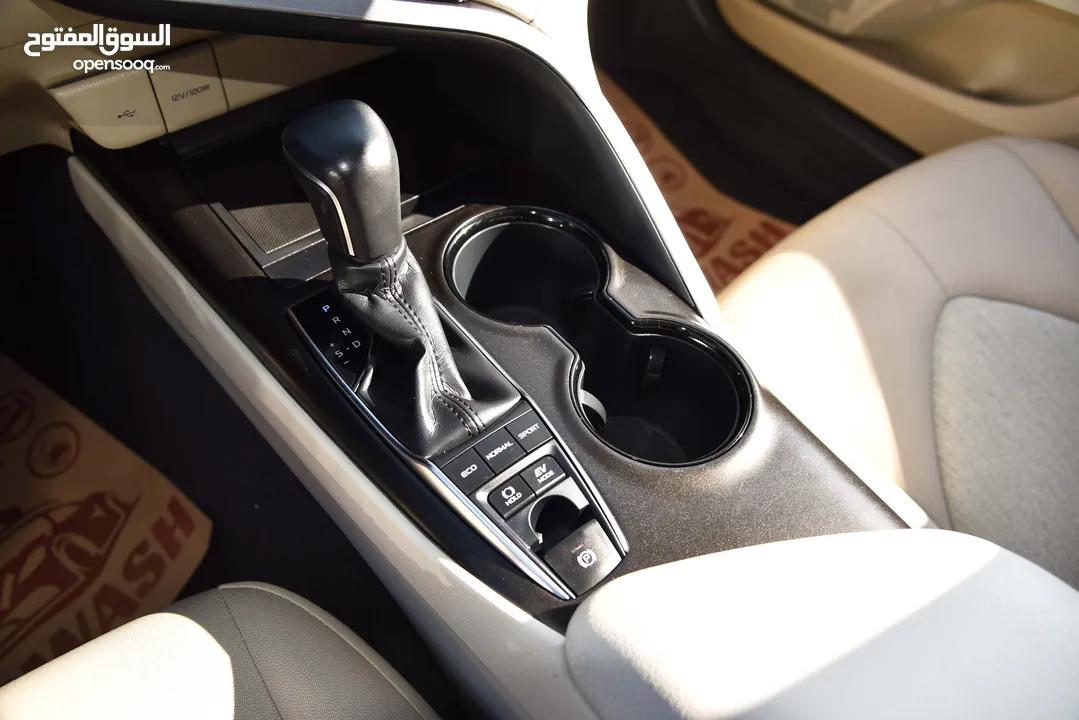 تويوتا كامري هايبرد Toyota Camry GLE Hybrid 2022