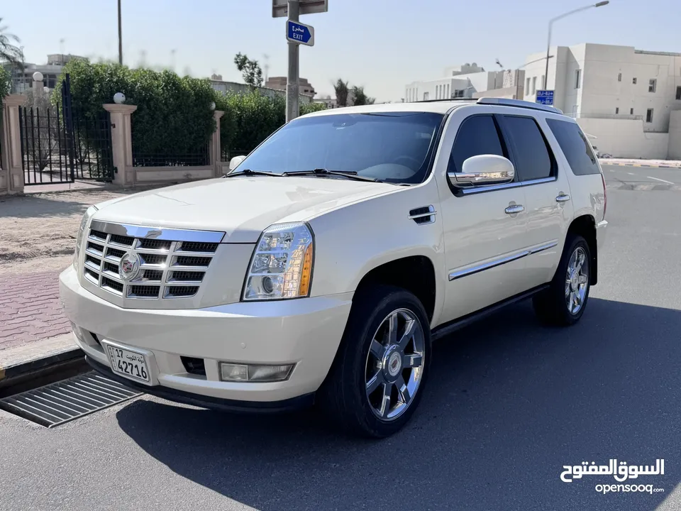 ‎للبيع CADILLAC ESCALADE