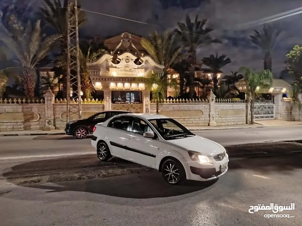 كيا ريو 2009 السياره بالصلاه عالنبي مشدشده دهان جديد بدها افرهول او راس او ماطور فحص نخب كراتين