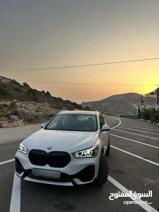 Bmw x1 2018 full+++