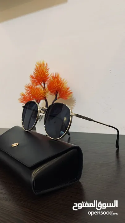 نظارة شمسية جديدة شبيهة بقصة ال RAYBAN