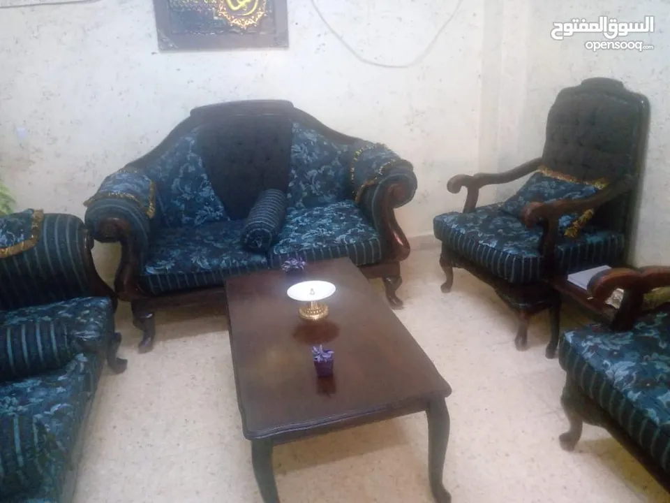 طقم كنب بسعر مغري