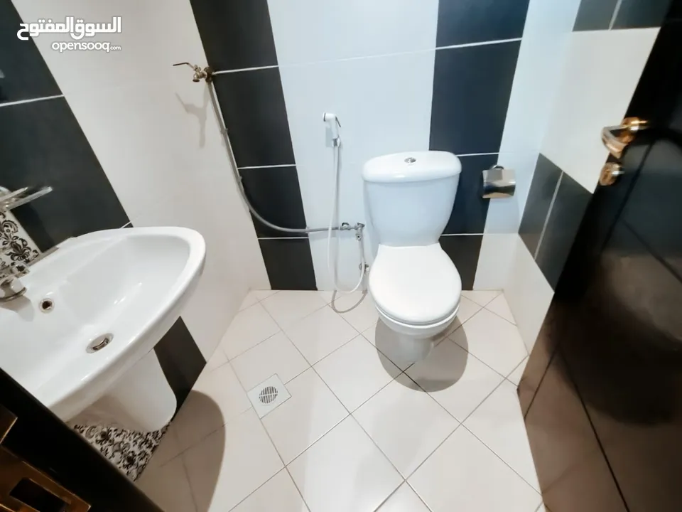 APARTMENT FOR RENT IN ZINJ 3BHK FULLY FURNISHED