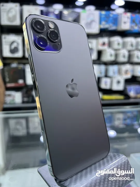 iPhone 12 Pro 256 GB ايفون 12 برو مستعمل  بحالة ممتازة 256 جيجابايت غير مفتوح او مصلح نهائيا (^ـ^)