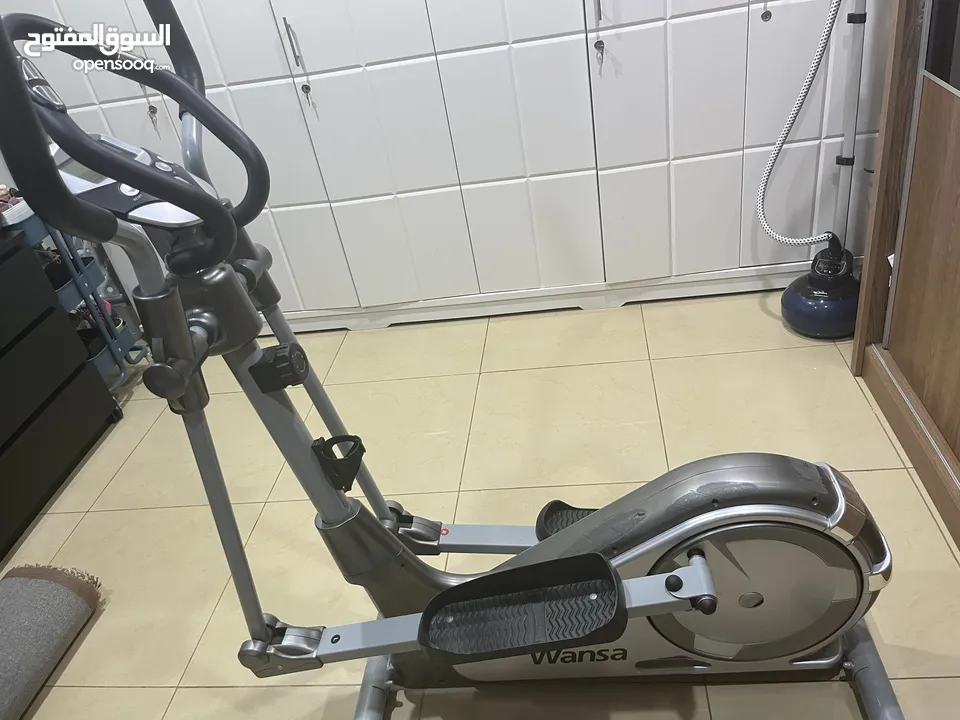 Cross Trainer