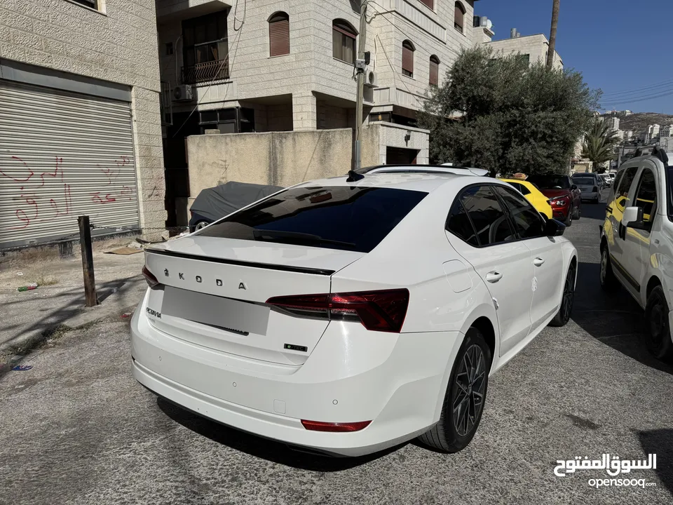 سكودا اوكتافيا ترخيص 2021 بنزين مطور 1500 تيربو أوتوماتيك