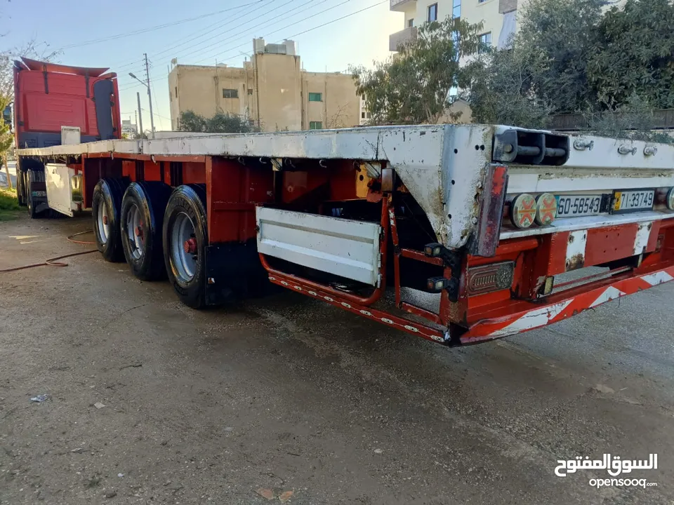سطحه للبيع