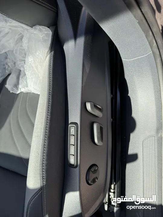 ‏ ‏ VW ID4 Crozz PRO  فل كامل برو فحص كامل عداد شبه زيرو حرة بحالة الوكالة