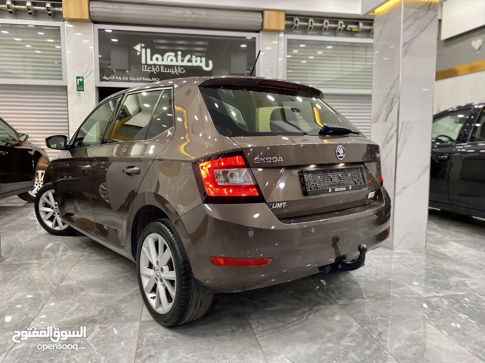سكودا فابيا اوتوماتيك .. ترخيص 2019 .. لون بني مميز